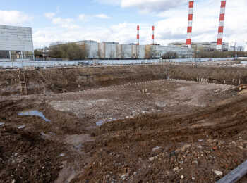 фото строительства жк 2-й Иртышский Апрель 2024