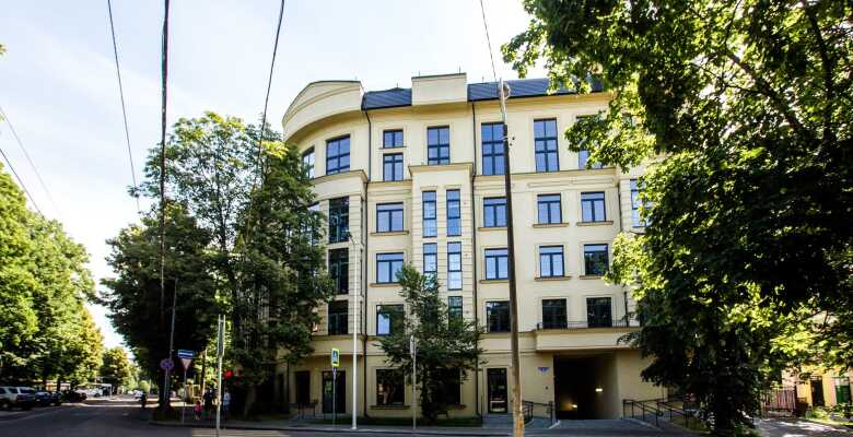 4-комнатные квартиры в ЖК на Пушкина
