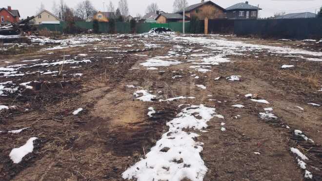 Продается участок за 2 200 000 ₽