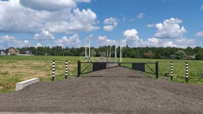 Продается участок за 22 700 000 ₽
