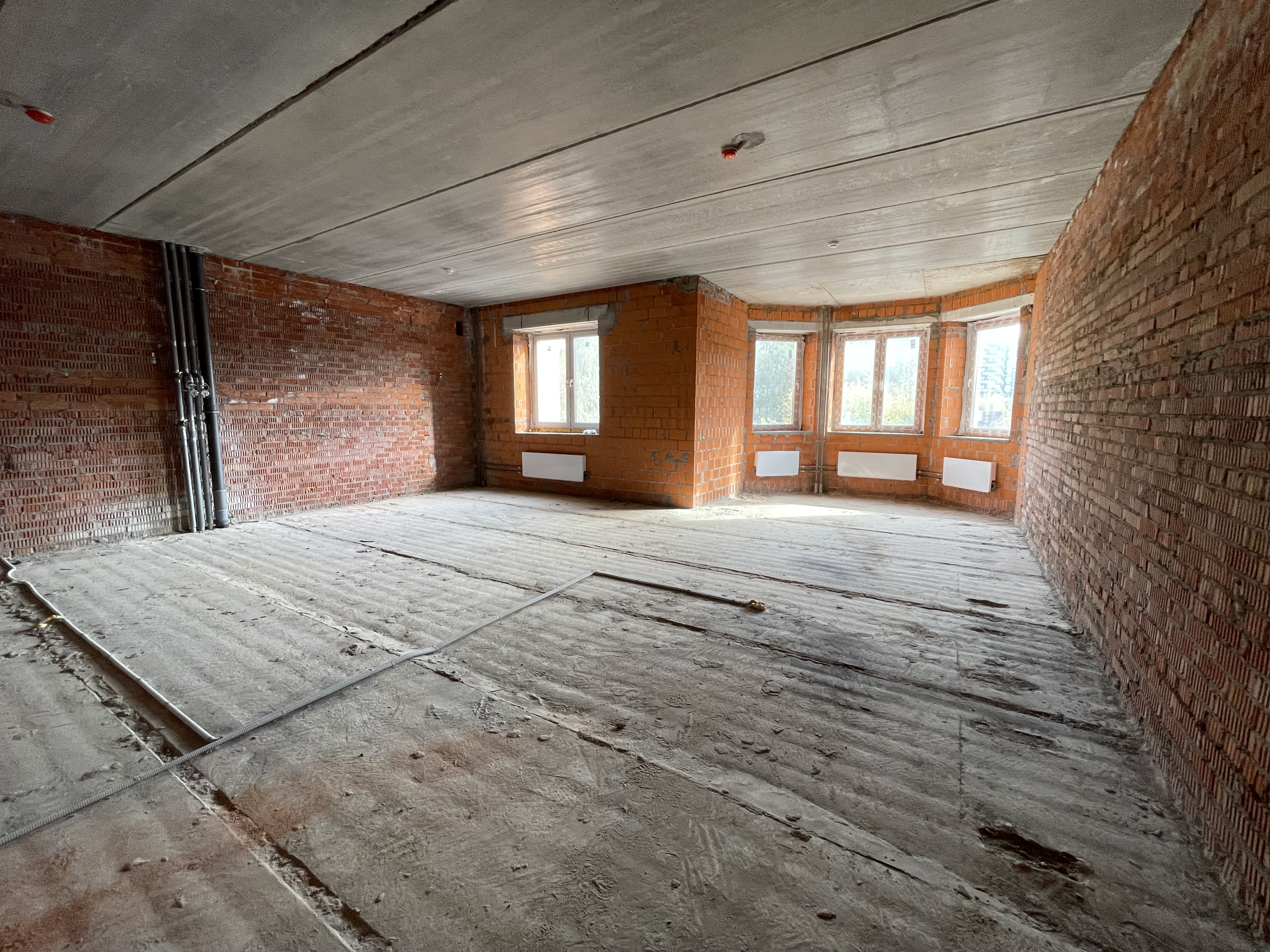 2 комн. квартира, 63.4 м², 2 этаж  (из 8)