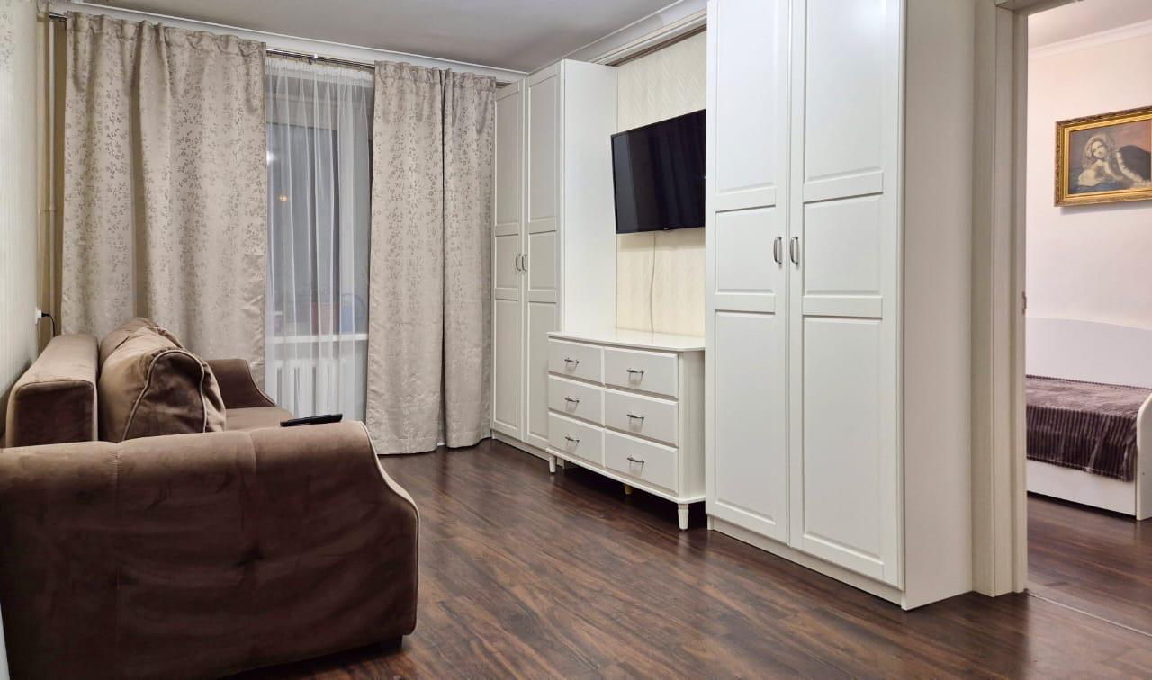 2 комн. квартира, 43.8 м², 2 этаж  (из 3)