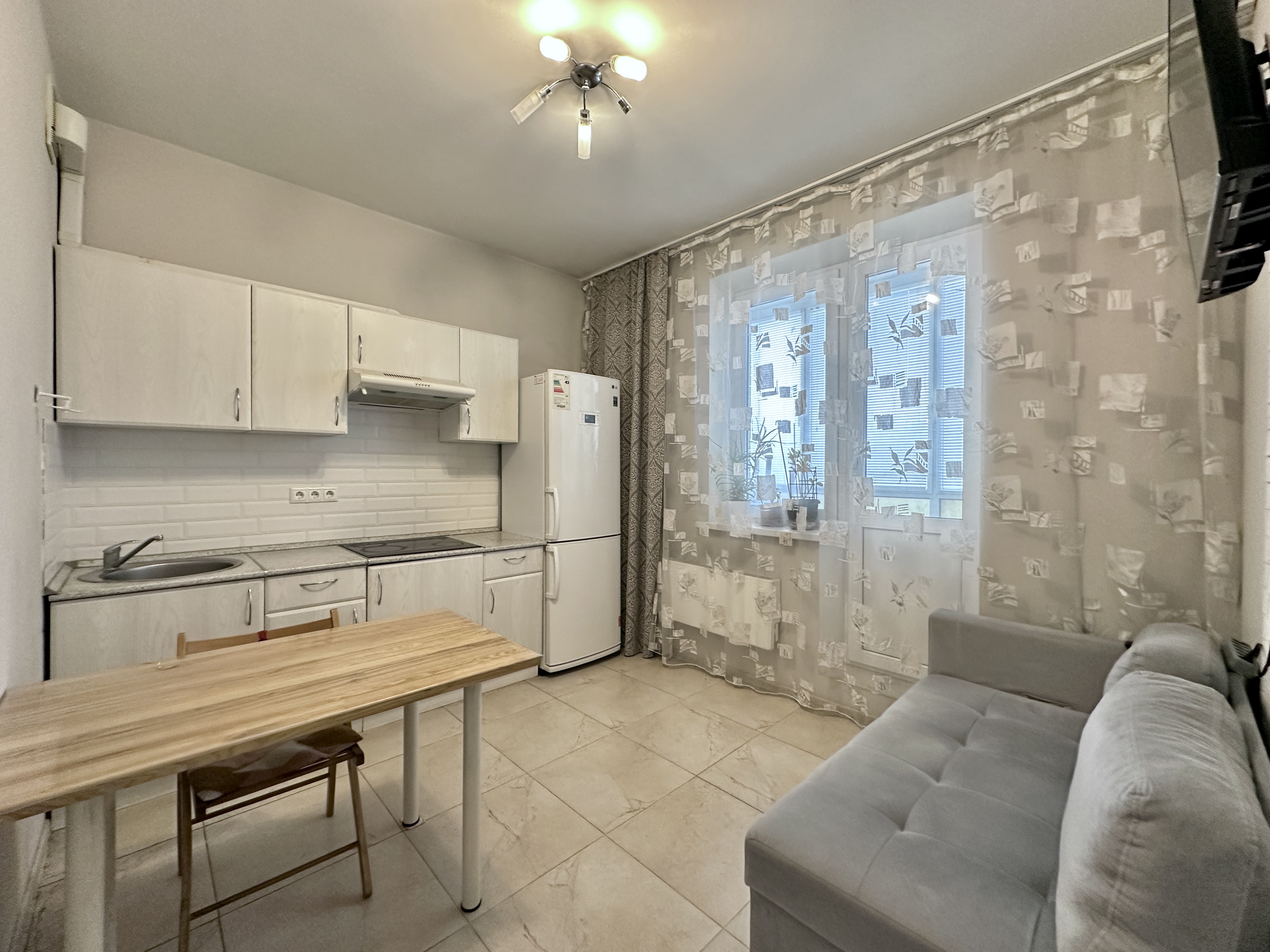 1 комн. квартира, 43 м², 9 этаж  (из 11)