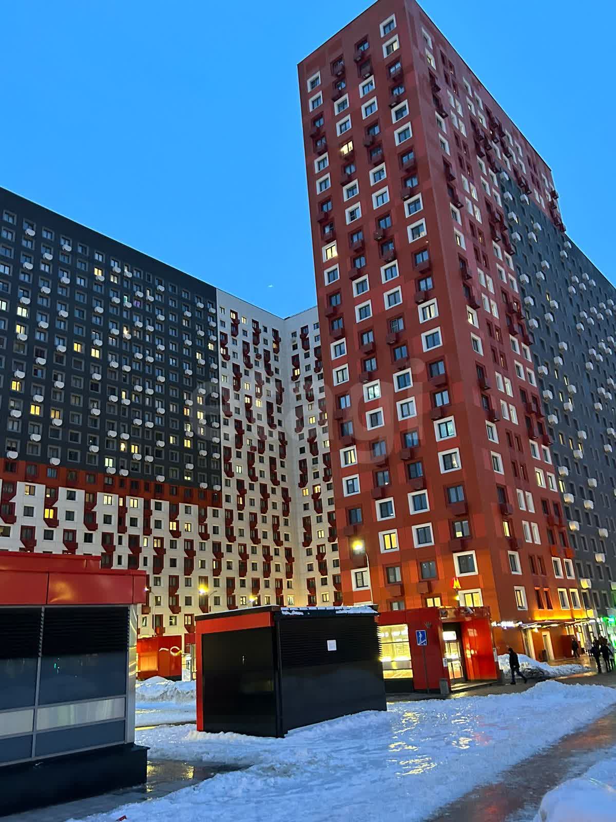 2 комн. квартира, 68.5 м², 8 этаж 