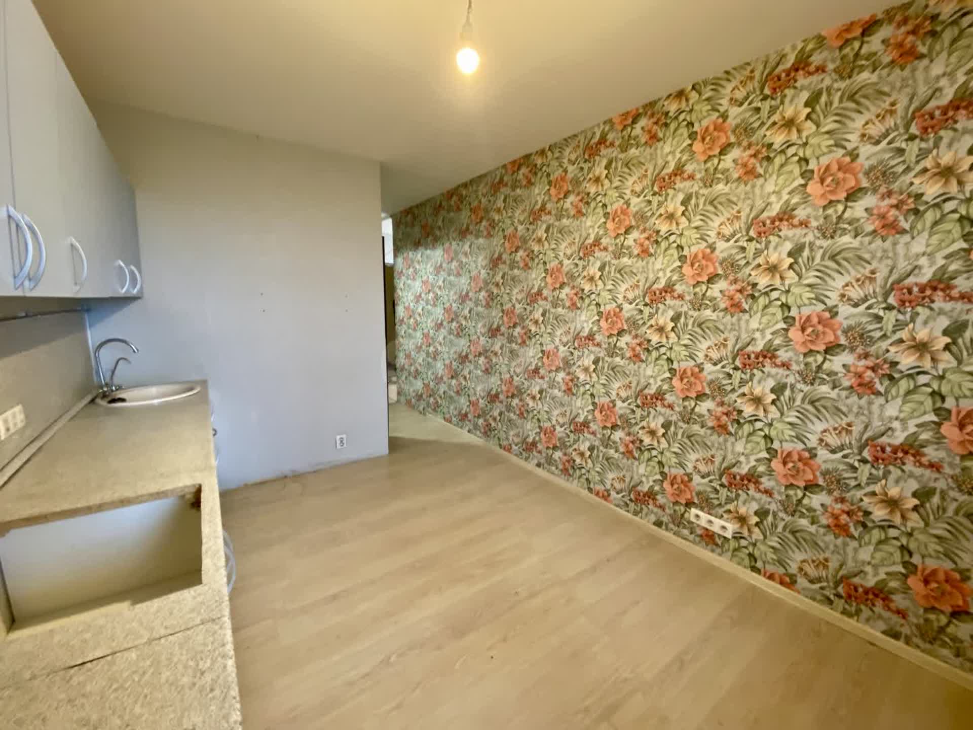 2 комн. квартира, 67.7 м², 17 этаж 