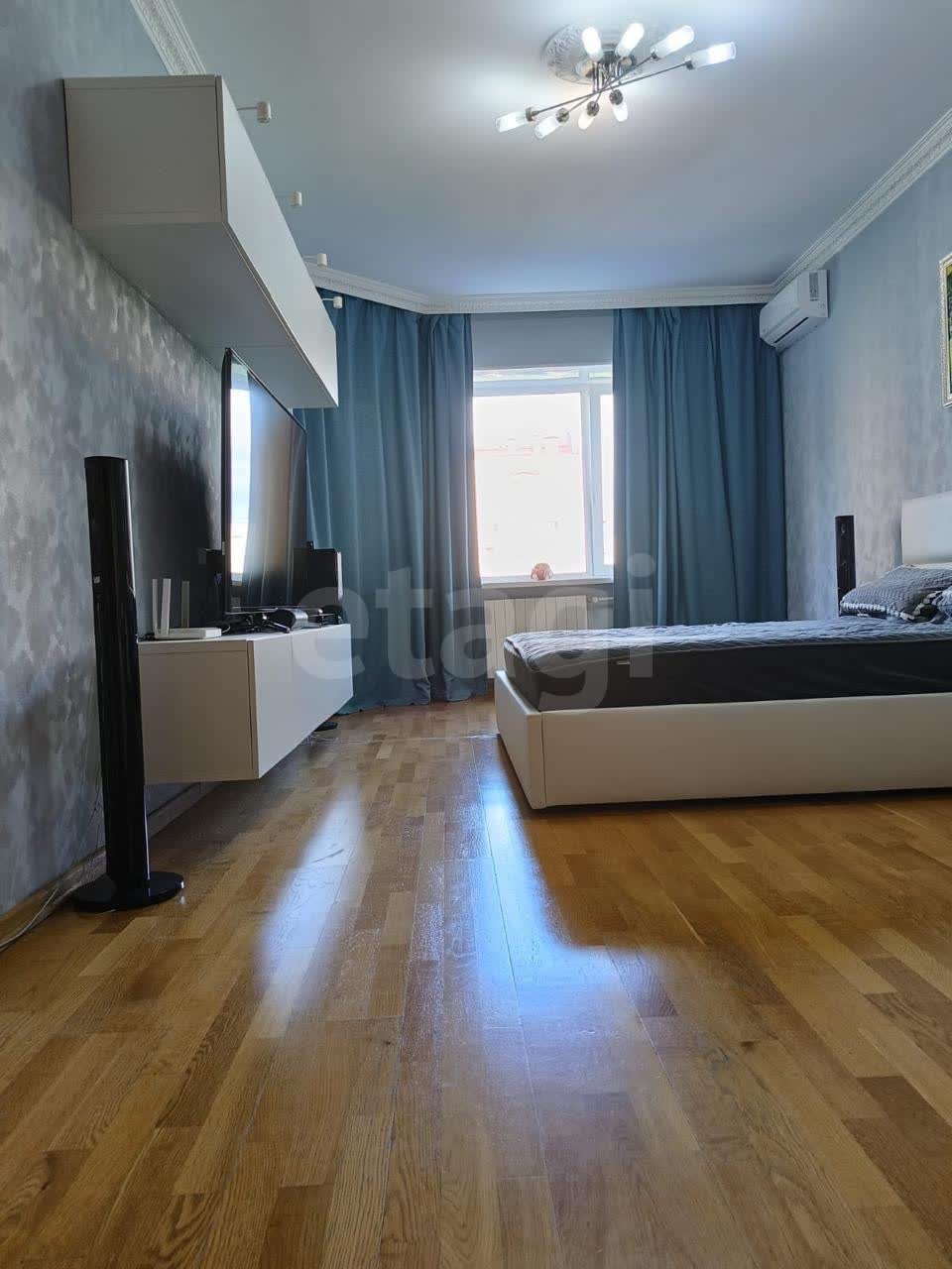 3 комн. квартира, 104 м², 5 этаж 