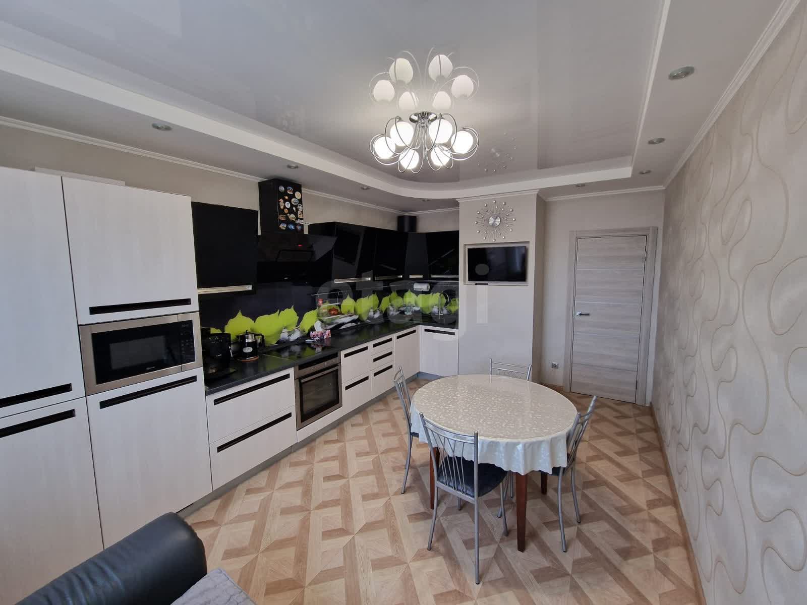 3 комн. квартира, 103.6 м², 15 этаж 