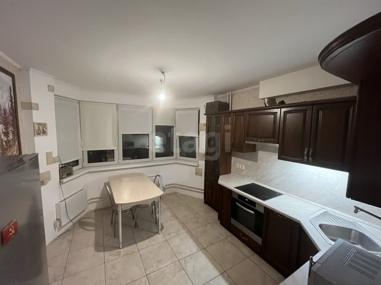 2 комн. квартира, 60.1 м², 12 этаж 