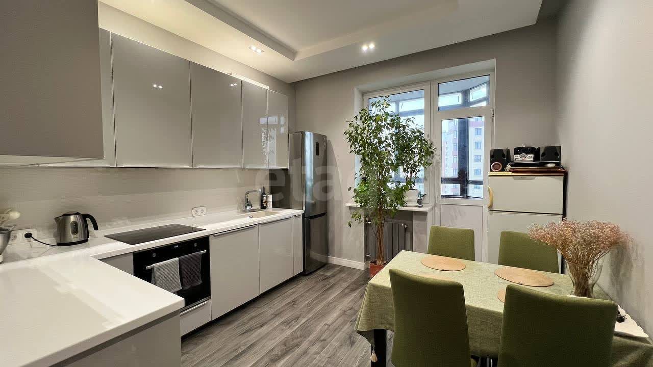 2 комн. квартира, 65.7 м², 9 этаж 