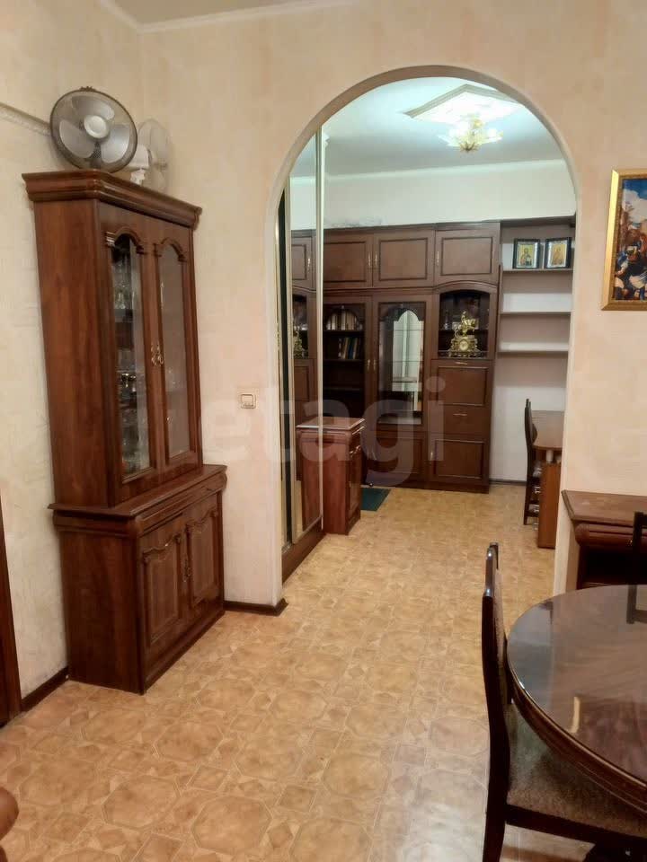 3 комн. квартира, 67 м², 3 этаж 