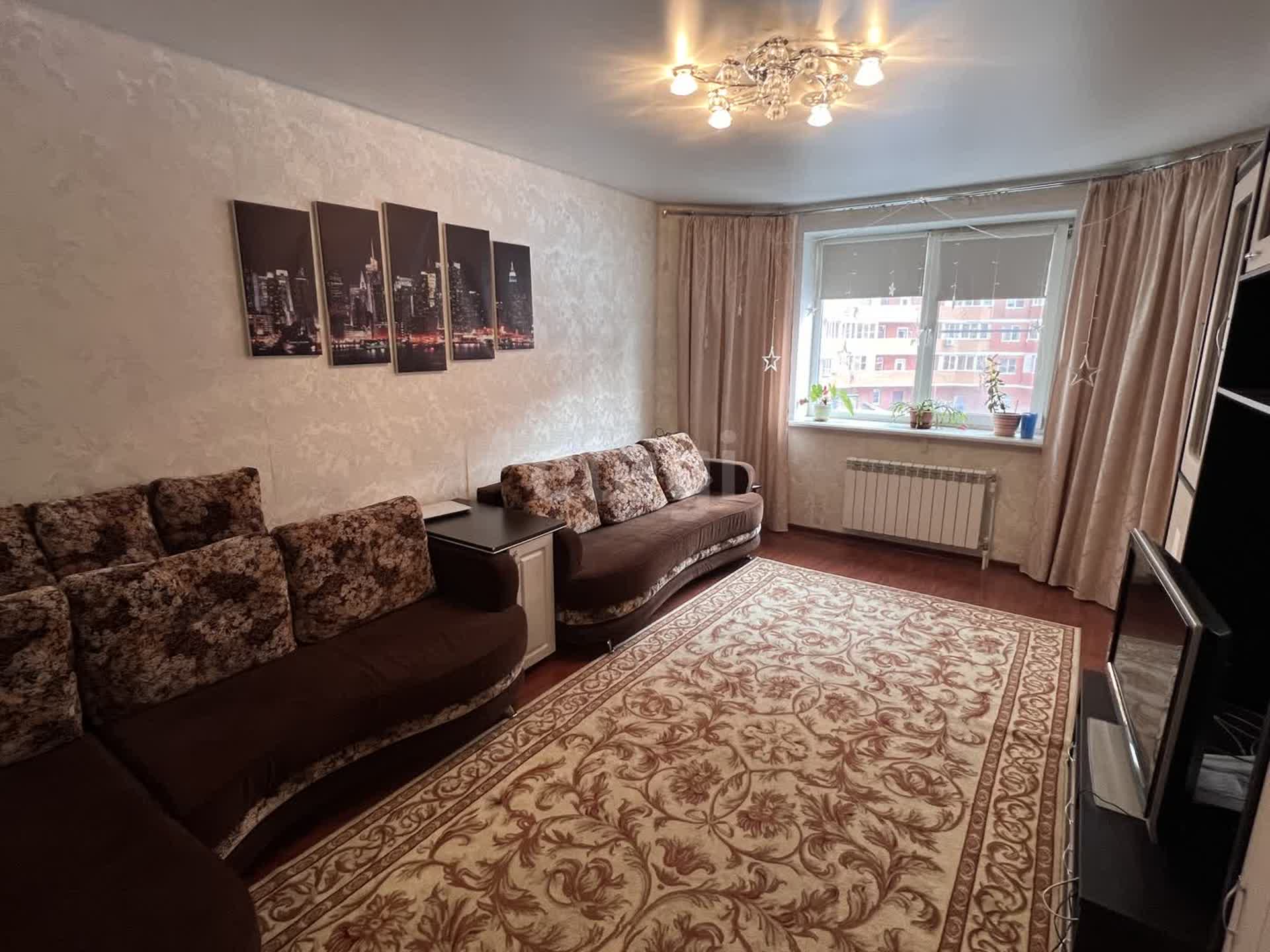 1 комн. квартира, 42.8 м², 3 этаж 