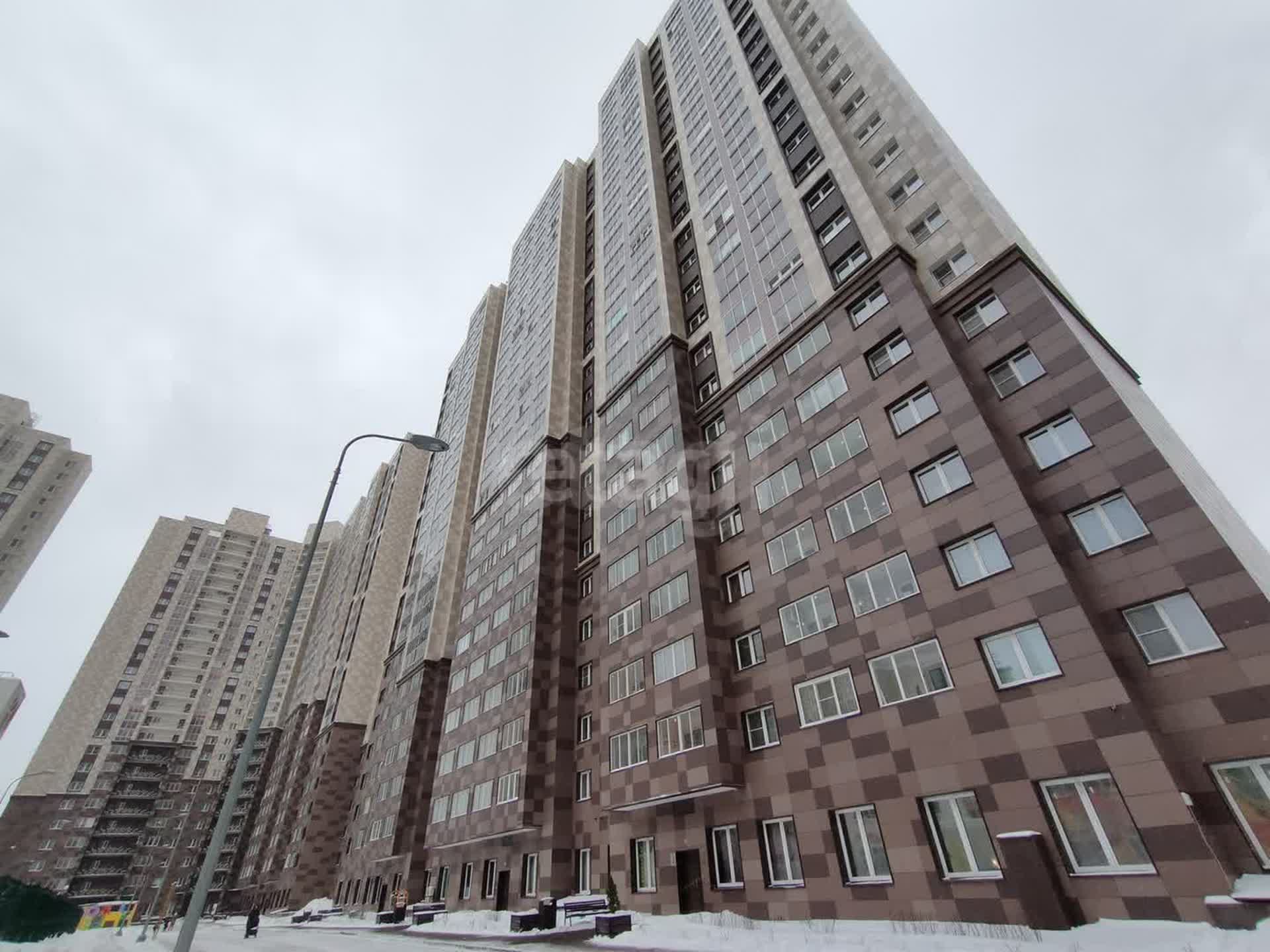 3 комн. квартира, 75.6 м², 15 этаж 