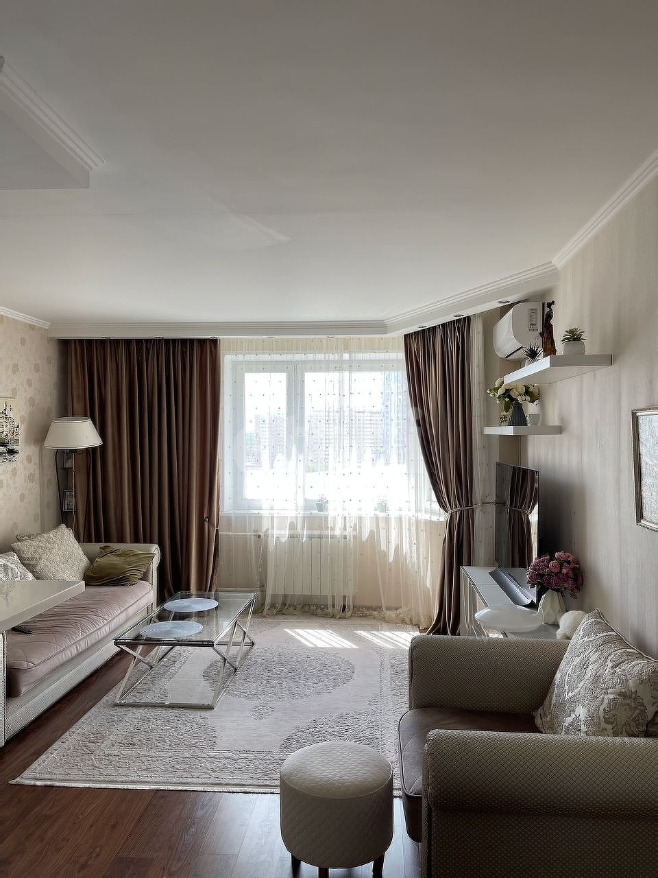 1 комн. квартира, 52.4 м², 11 этаж 