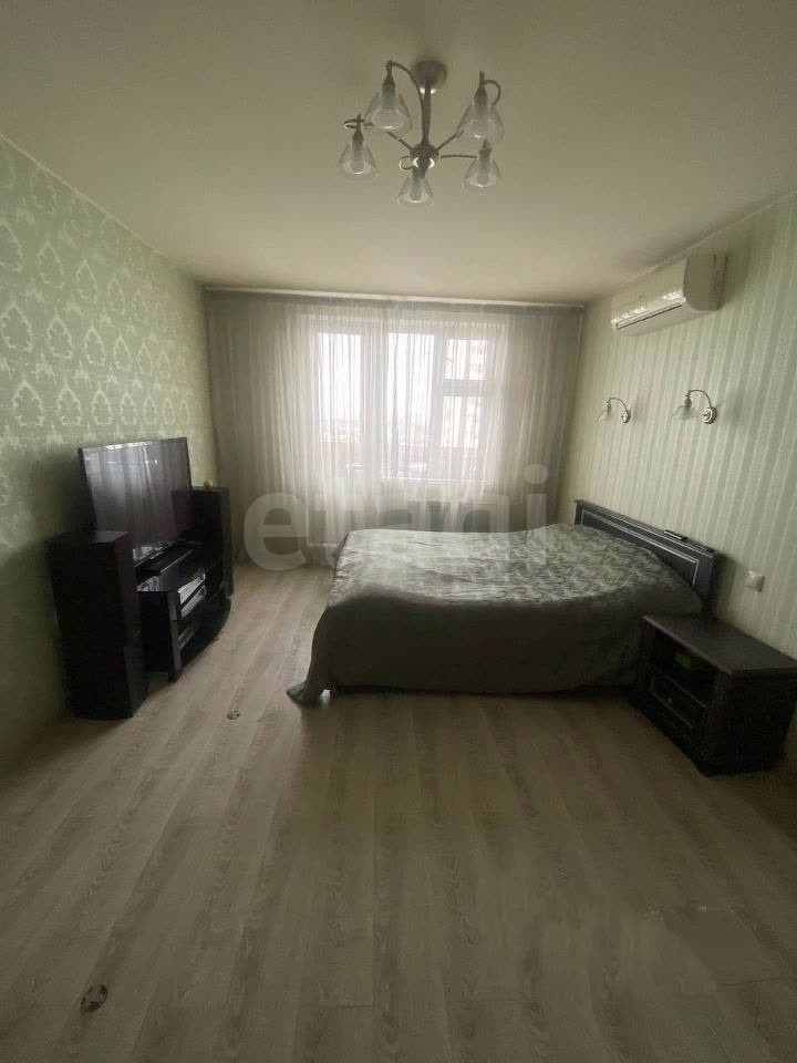 1 комн. квартира, 40 м², 24 этаж 