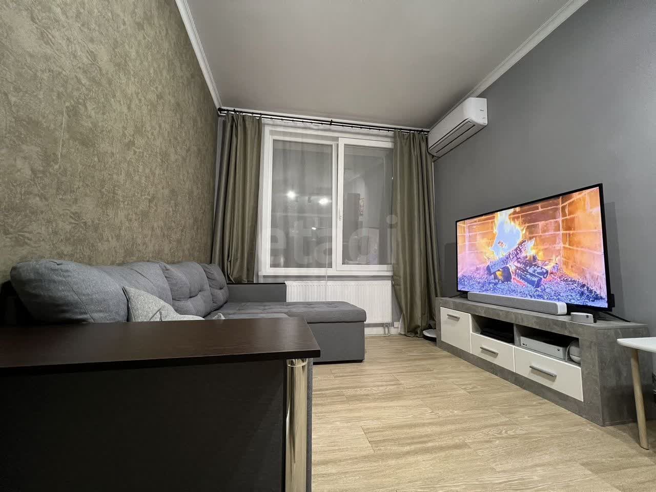 2 комн. квартира, 41 м², 28 этаж 