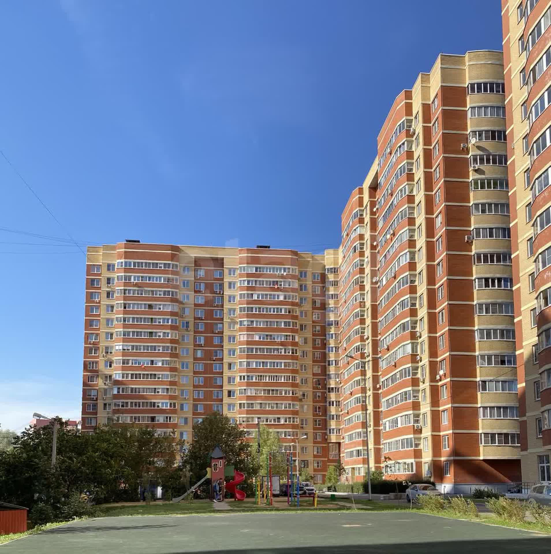 1 комн. квартира, 41.8 м², 14 этаж 