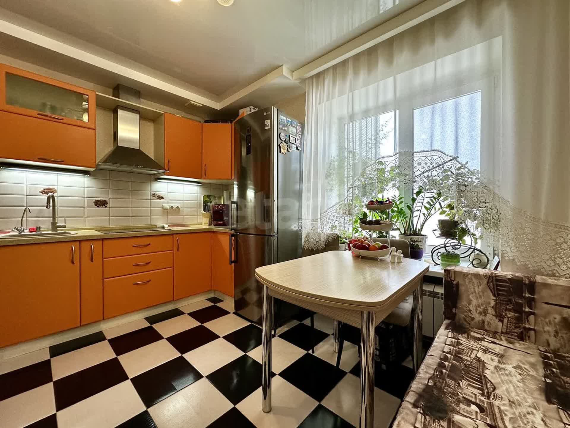 2 комн. квартира, 50.2 м², 13 этаж 