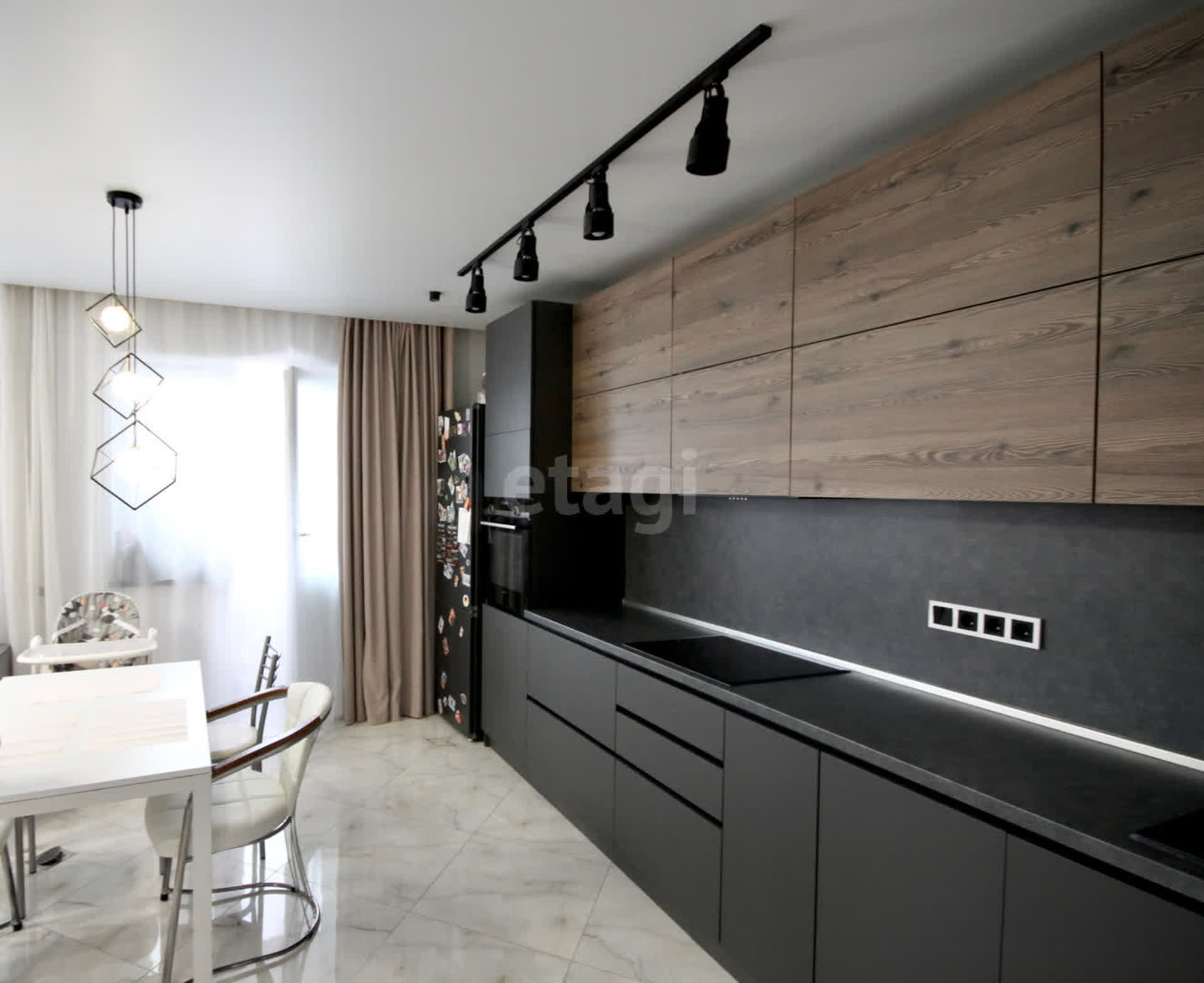 1 комн. квартира, 42.1 м², 18 этаж 