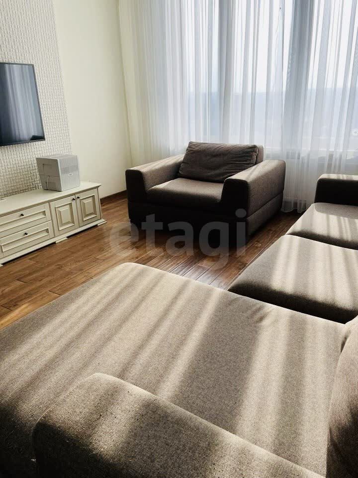 4 комн. квартира, 136 м², 15 этаж 