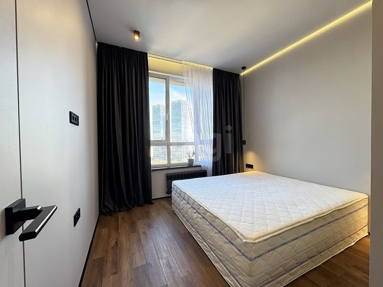 1 комн. квартира, 39.7 м², 19 этаж 