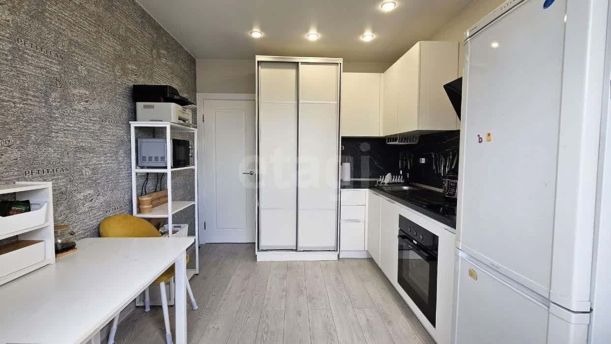 2 комн. квартира, 52 м², 8 этаж 