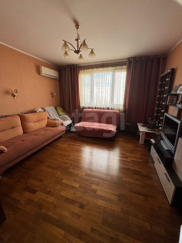 3 комн. квартира, 62 м², 8 этаж 