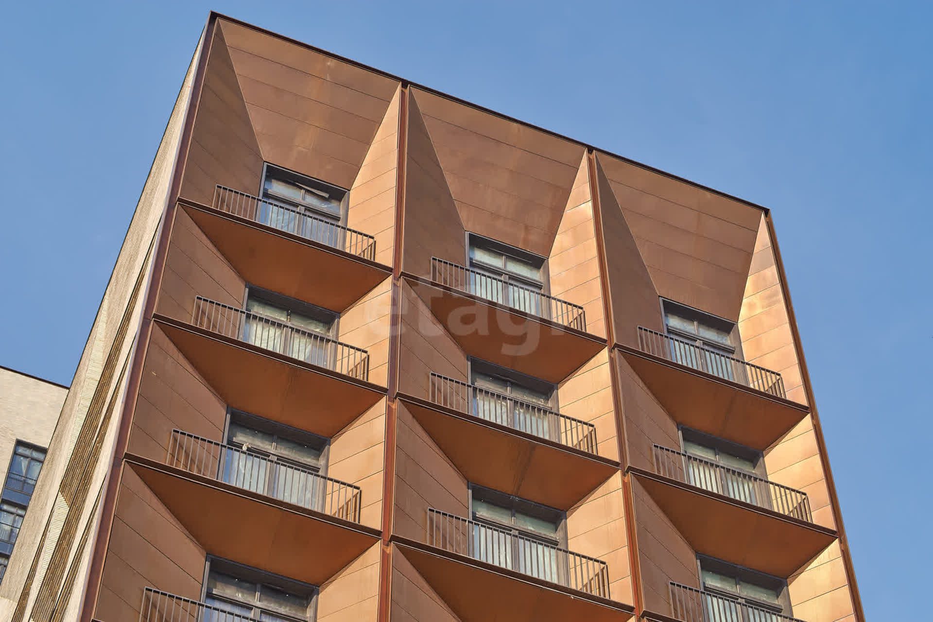 4 комн. квартира, 130 м², 9 этаж 