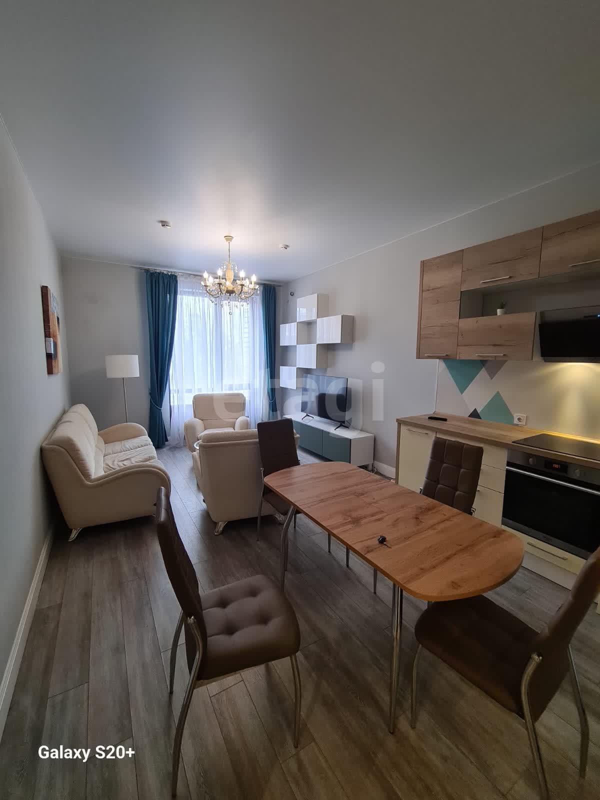 3 комн. квартира, 82 м², 4 этаж 