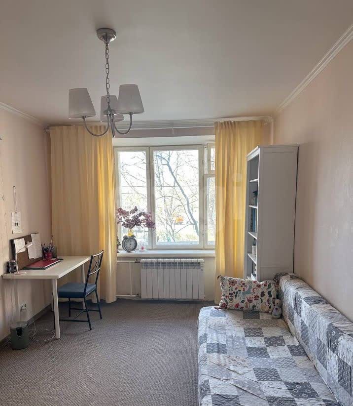3 комн. квартира, 56 м², 2 этаж 