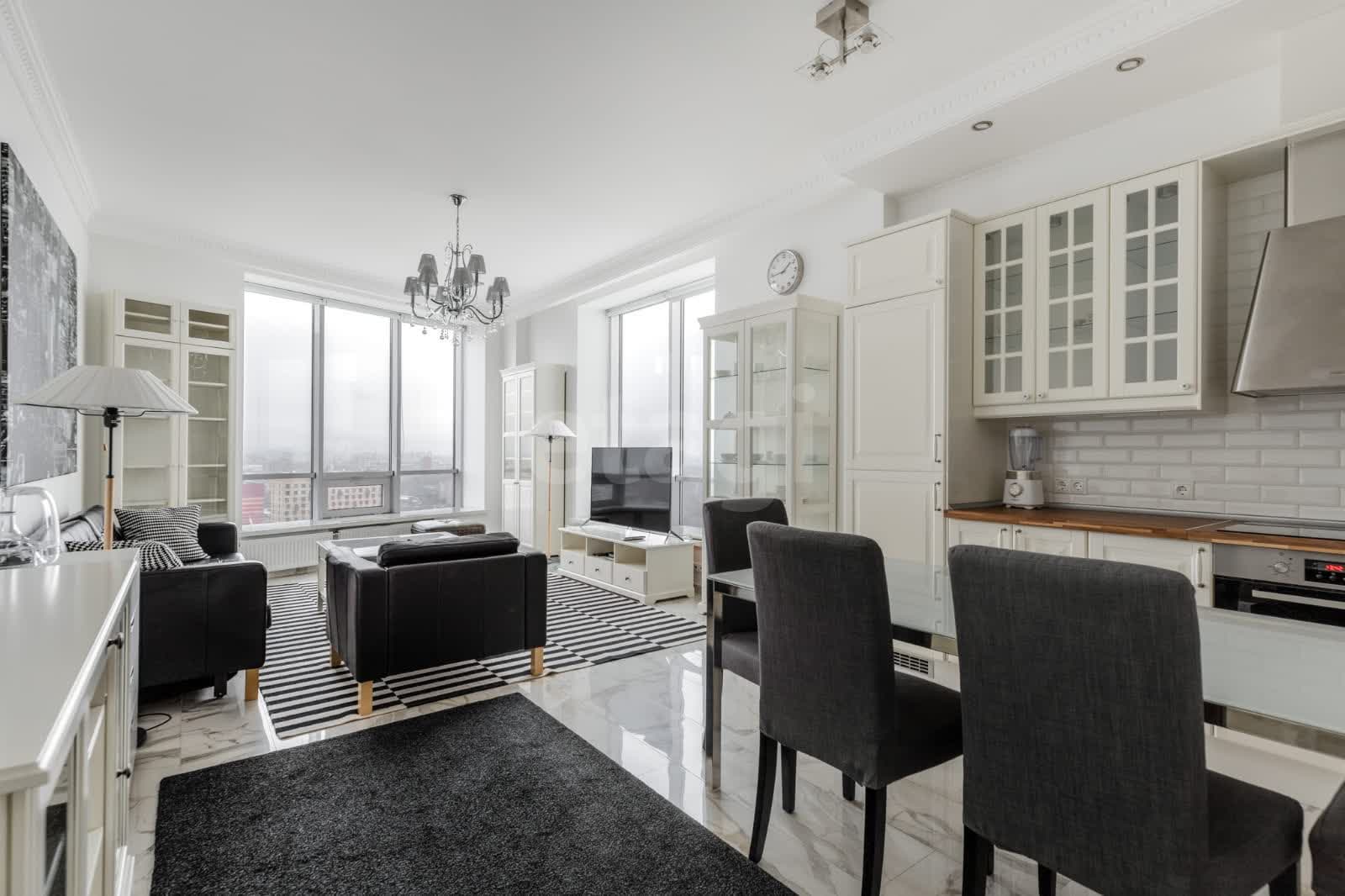 3 комн. квартира, 99 м², 25 этаж 