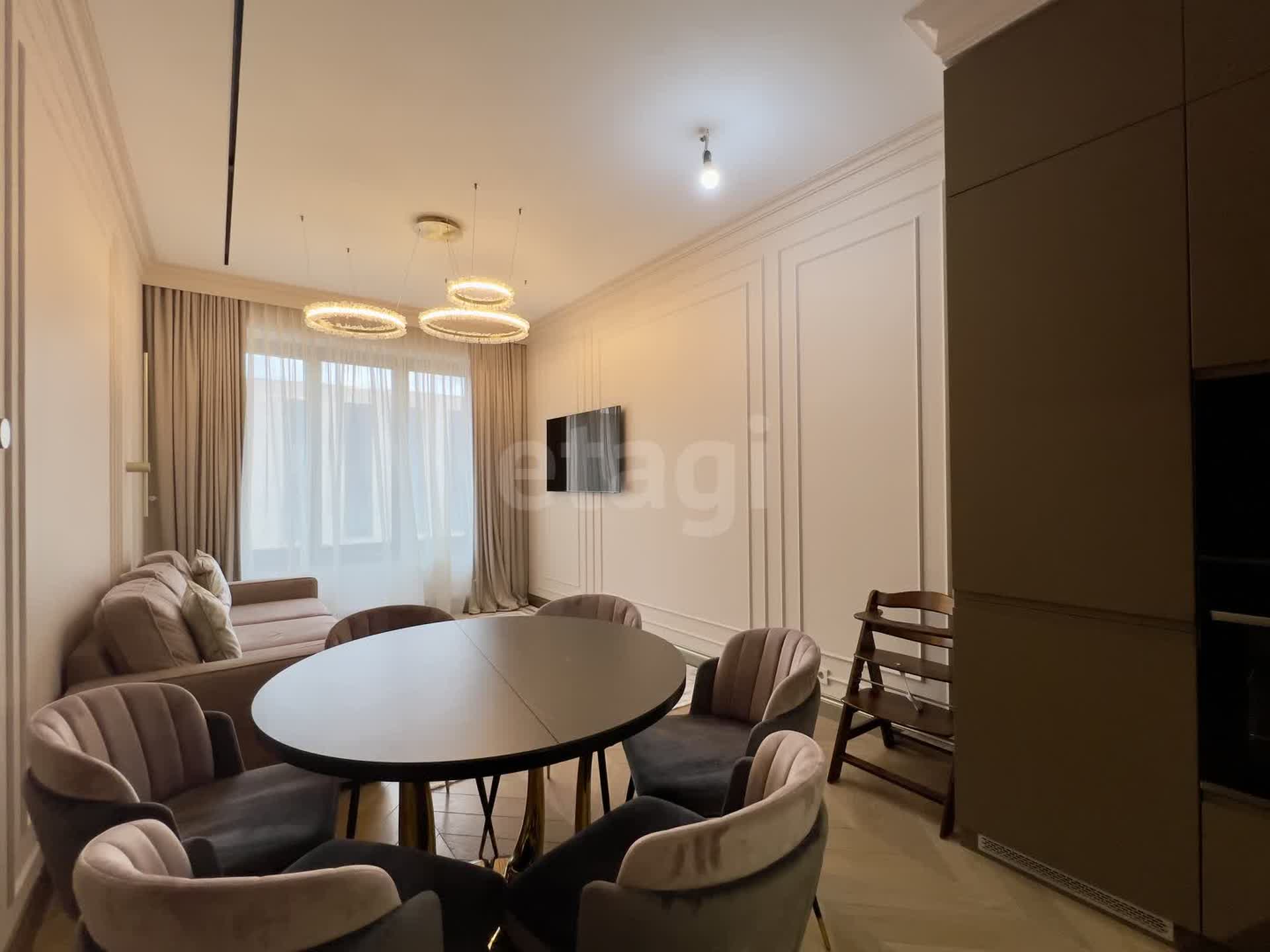 2 комн. квартира, 67 м², 12 этаж 