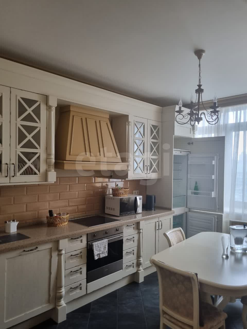 2 комн. квартира, 75 м², 25 этаж 