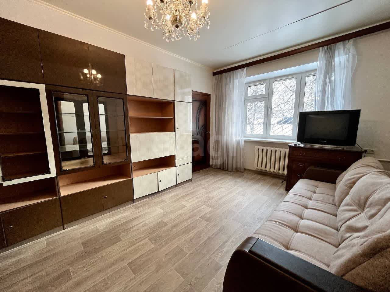 2 комн. квартира, 42 м², 1 этаж 