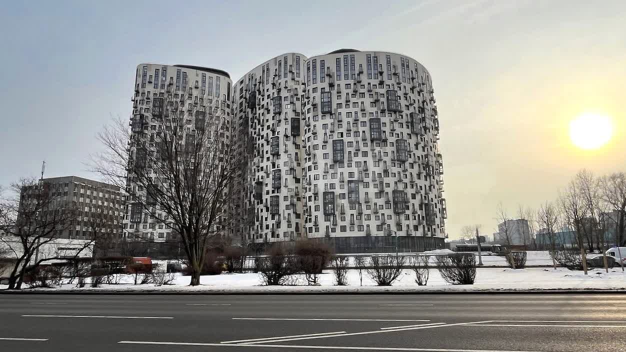 3 комн. квартира, 97 м², 2 этаж 