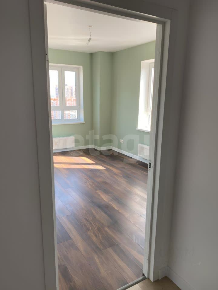 2 комн. квартира, 56.3 м², 17 этаж 