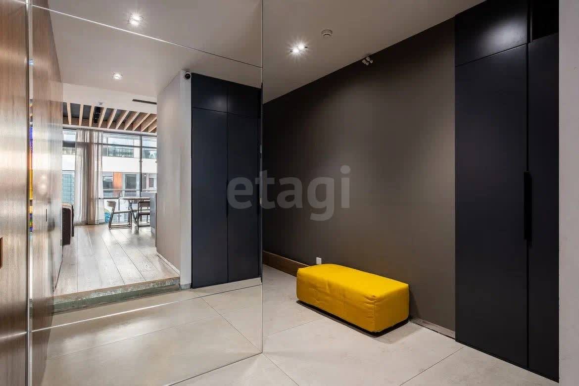 4 комн. квартира, 132 м², 5 этаж 