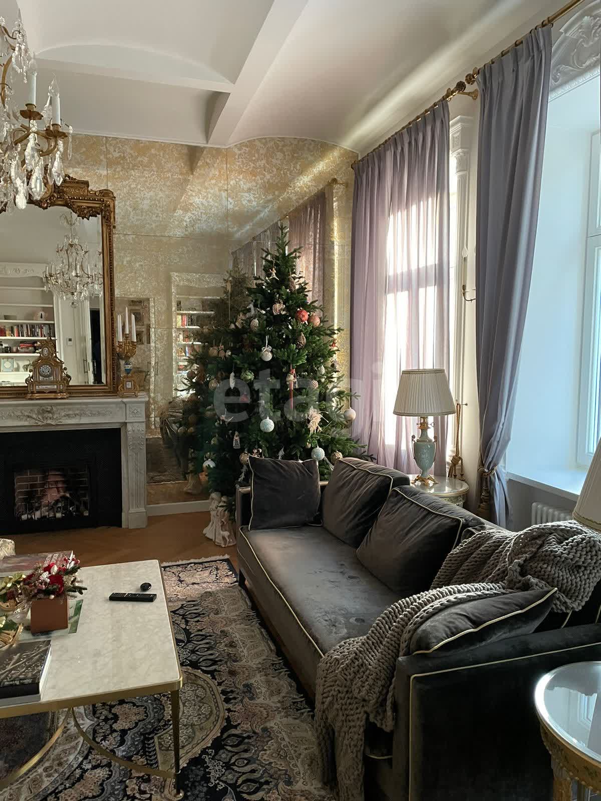 2 комн. квартира, 105.8 м², 2 этаж 