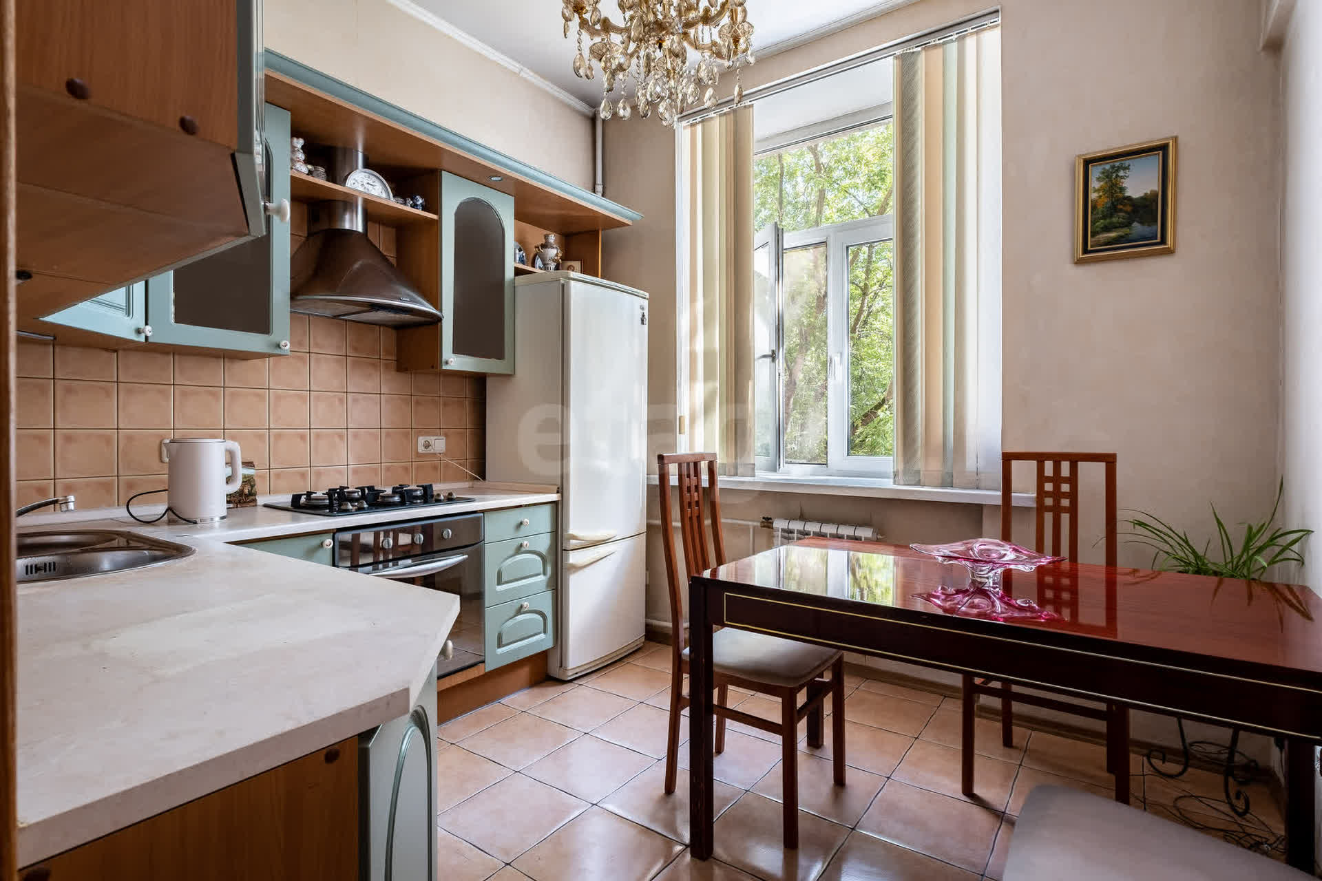 2 комн. квартира, 58.8 м², 2 этаж 