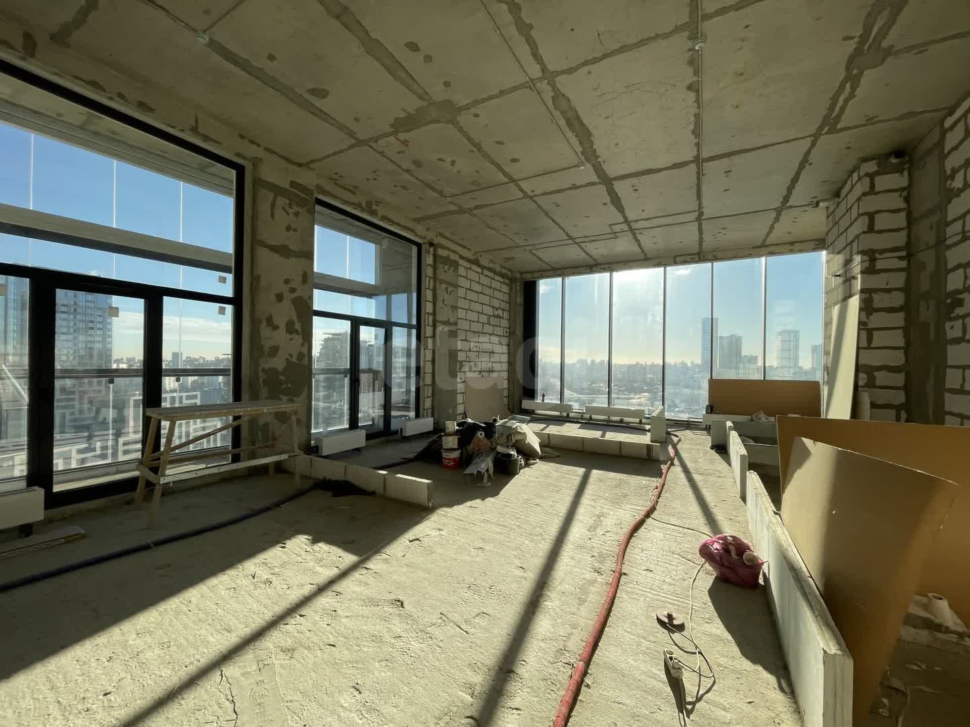 3 комн. квартира, 100.4 м², 25 этаж 