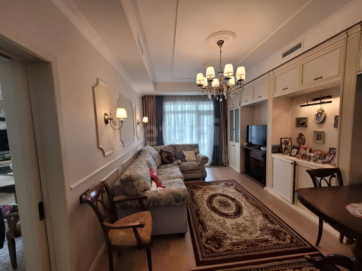 2 комн. квартира, 80.5 м², 7 этаж 