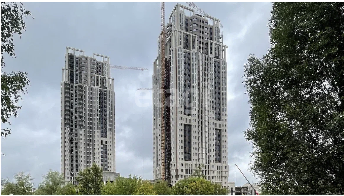 3 комн. квартира, 120.3 м², 8 этаж 