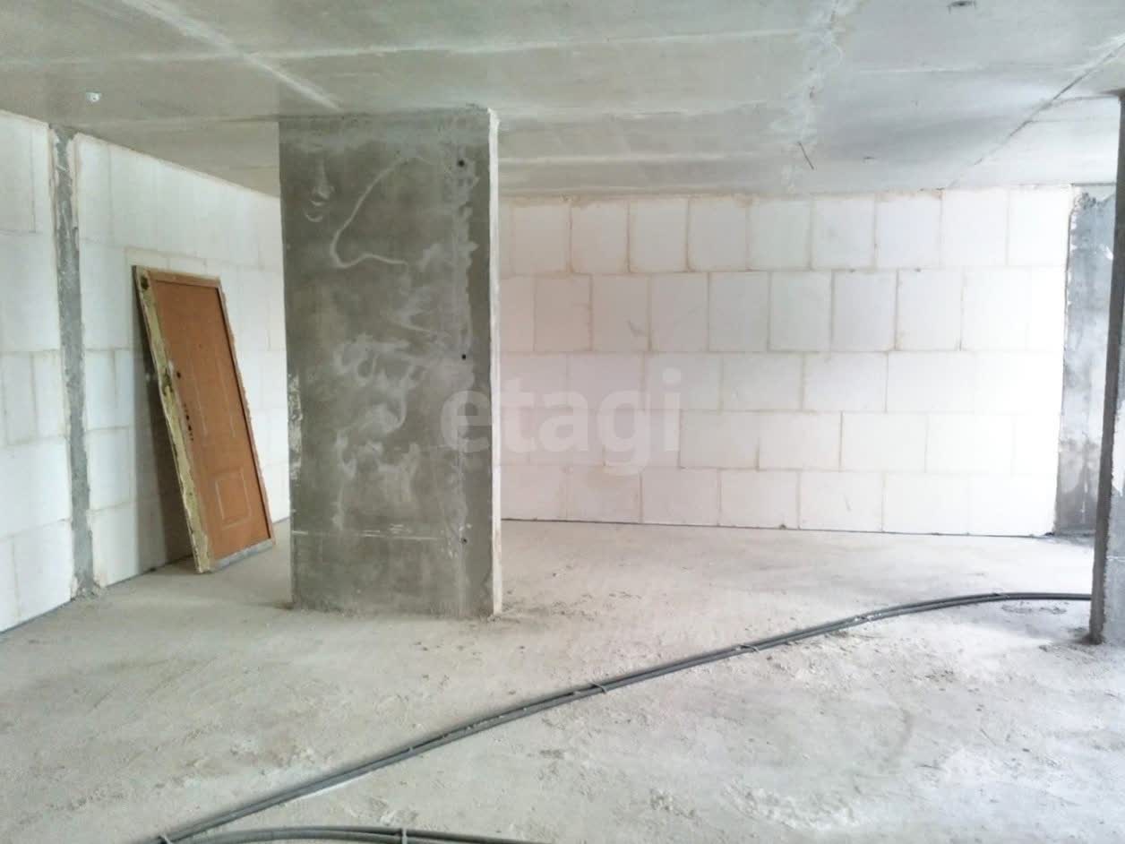 2 комн. квартира, 67.8 м², 18 этаж 