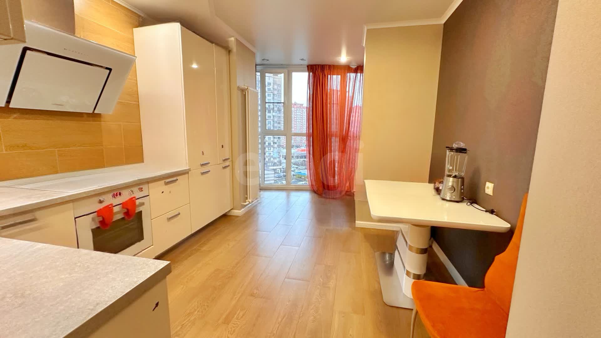 2 комн. квартира, 63.2 м², 9 этаж 