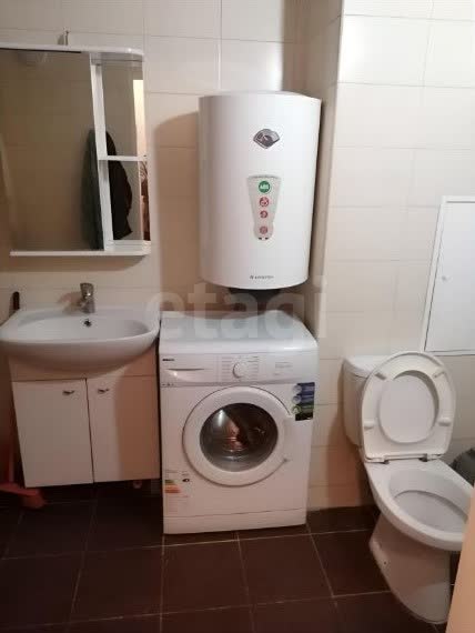 2 комн. квартира, 66.1 м², 13 этаж 