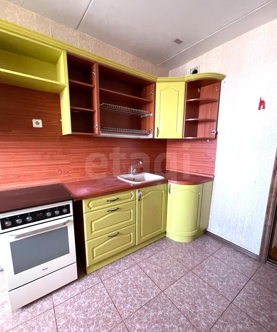 2 комн. квартира, 56.4 м², 13 этаж 