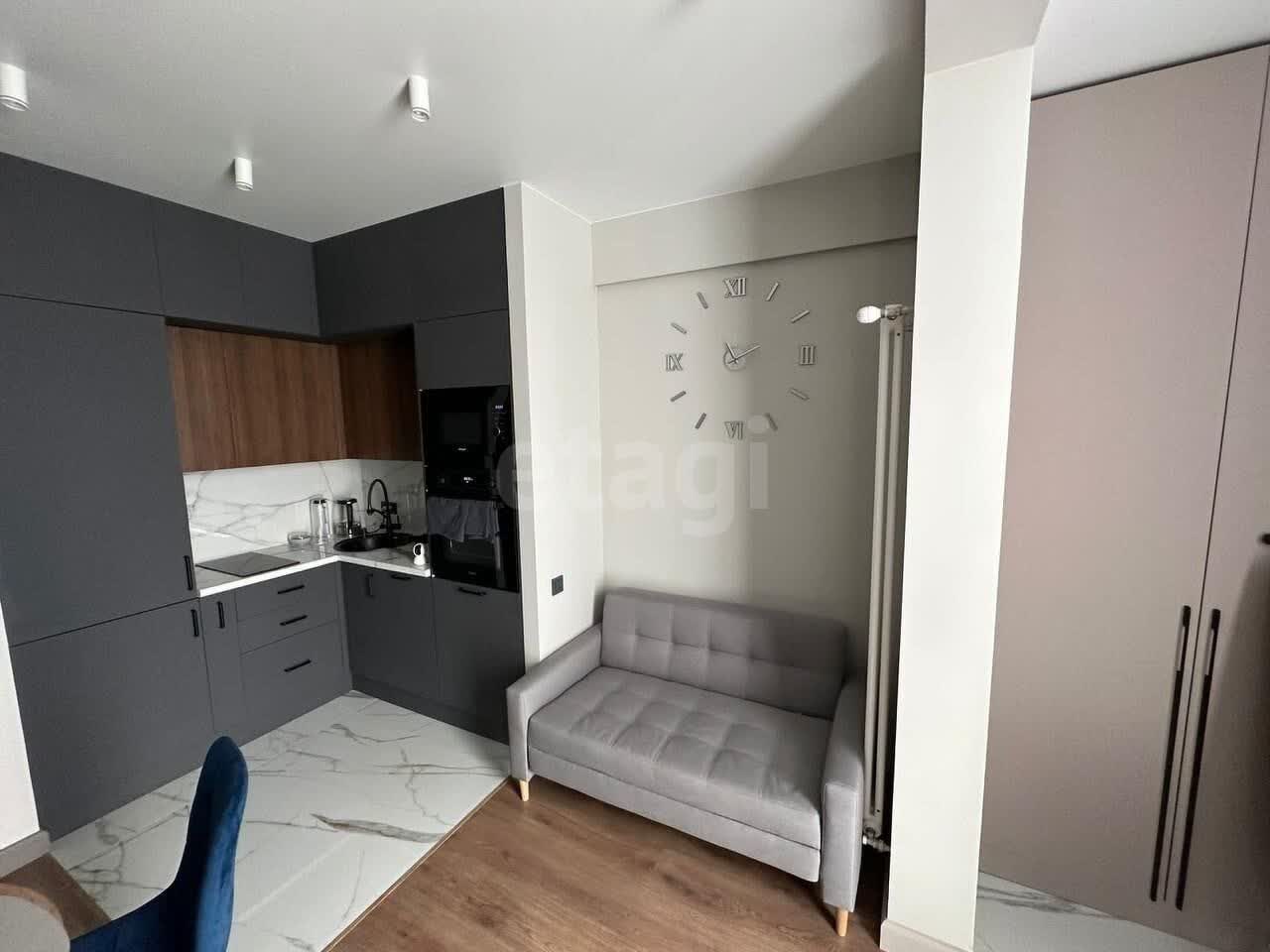 2 комн. квартира, 46.9 м², 16 этаж 