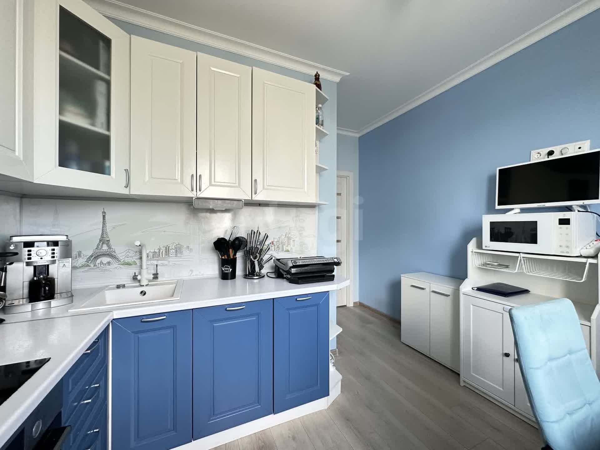 2 комн. квартира, 54.6 м², 12 этаж 