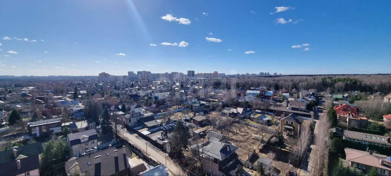 1 комн. квартира, 45.6 м², 15 этаж 