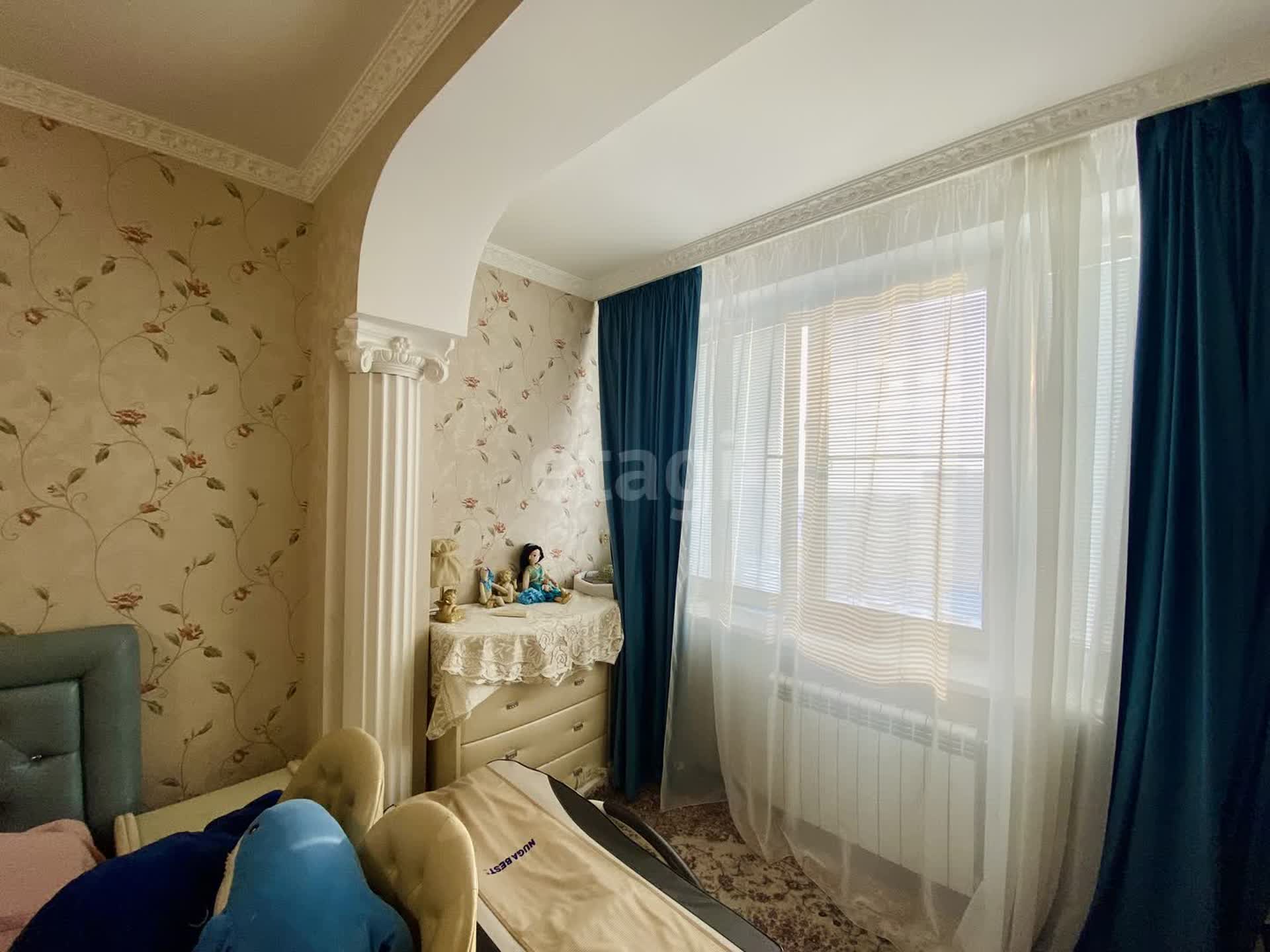 2 комн. квартира, 95.2 м², 16 этаж 