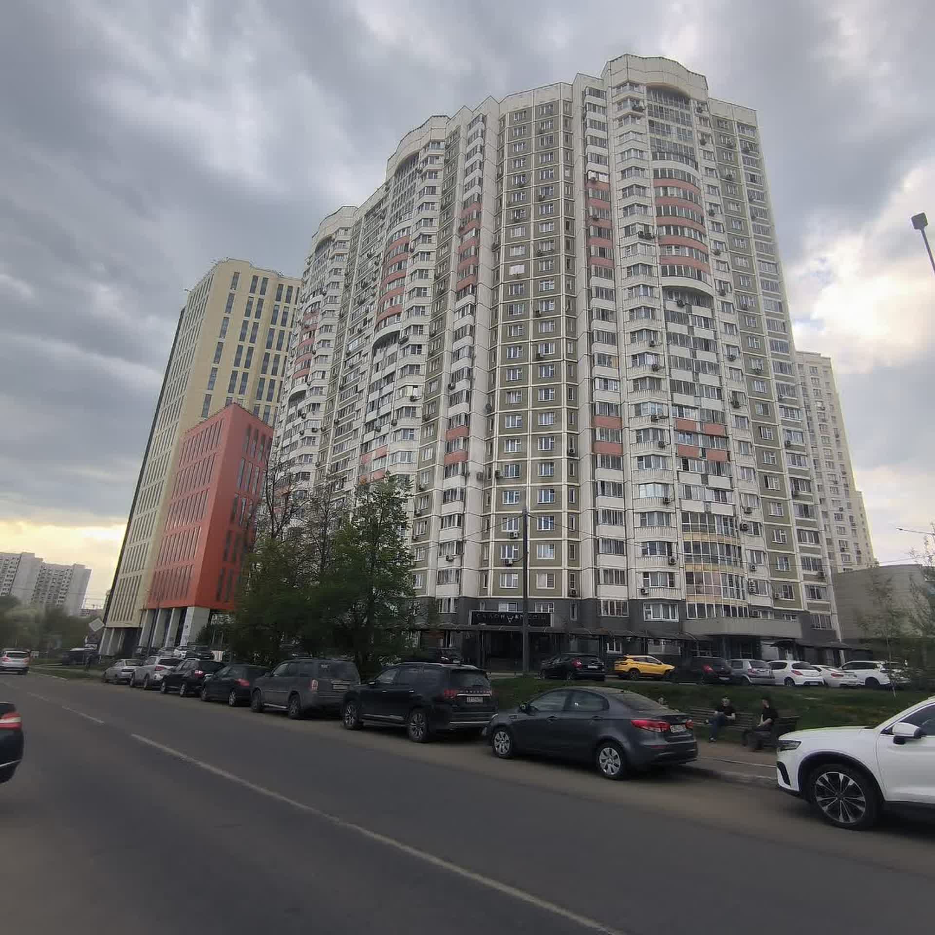 2 комн. квартира, 58.2 м², 20 этаж 